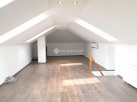 Eladó családi ház, Vecsésen 139.9 M Ft, 4+1 szobás