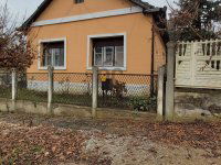 Eladó családi ház, Ózdon 23.5 M Ft, 3 szobás