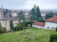 Eladó családi ház, Pécsett 238 M Ft, 6 szobás