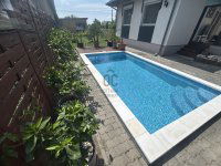 Eladó családi ház, Győrzámolyon 129.5 M Ft, 5 szobás