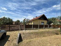 Eladó családi ház