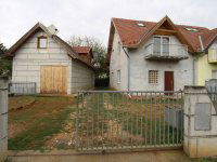 Eladó ikerház, Gödöllőn 125 M Ft, 7 szobás