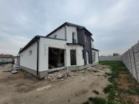 Eladó ikerház, XVIII. kerületben 139.9 M Ft, 5 szobás