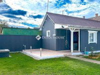 Eladó családi ház, Siófokon 57.7 M Ft, 2 szobás