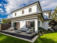 Eladó családi ház, XV. kerületben 259.9 M Ft, 5 szobás