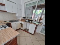 Eladó családi ház, Pécsett 150 M Ft, 3 szobás