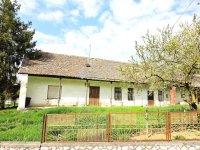 Eladó családi ház, Hőgyészen 8.9 M Ft, 3 szobás