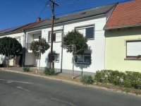 Eladó családi ház, Szombathelyen 68 M Ft, 6 szobás