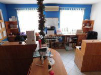 Eladó üzlethelyiség, X. kerületben 899 M Ft