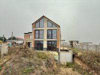 Eladó családi ház, XVIII. kerületben 234.5 M Ft, 11 szobás