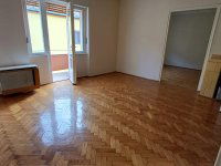 Eladó téglalakás, Pécsett 86 M Ft, 3+1 szobás