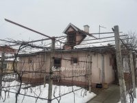 Eladó családi ház, Ajkán 49 M Ft, 2+1 szobás