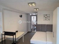 Eladó téglalakás, Dunakeszin 38 M Ft, 1 szobás