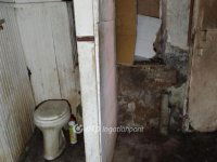 Eladó családi ház, Pécsett 11 M Ft, 3 szobás