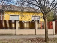 Eladó családi ház, XIX. kerületben 149.9 M Ft, 5 szobás