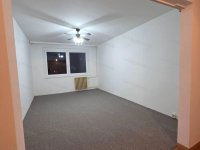 Eladó panellakás, Oroszlányban 31.2 M Ft, 2 szobás