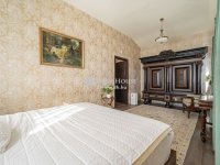 Eladó családi ház, Szentendrén 529.9 M Ft, 6 szobás
