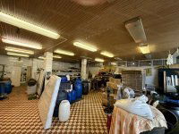 Eladó üzlethelyiség