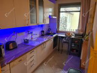 Eladó téglalakás, Szegeden 93 M Ft, 4 szobás