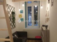 Eladó téglalakás, VI. kerületben 99 M Ft, 4 szobás