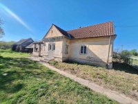 Eladó családi ház, Kisbajomon 7.99 M Ft, 2+1 szobás