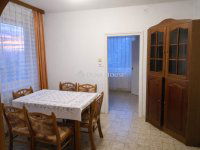 Eladó családi ház, Győrött 131.5 M Ft, 6 szobás