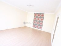 Eladó családi ház, Csolnokon 29.99 M Ft, 2 szobás