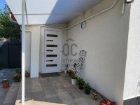 Eladó családi ház, Vecsésen 113.9 M Ft, 3 szobás