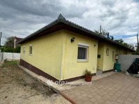 Eladó ikerház, Szigetszentmiklóson 89.9 M Ft, 4 szobás