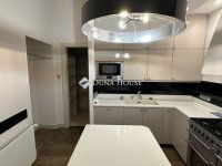 Eladó téglalakás, V. kerületben 480 M Ft, 4 szobás