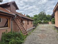Eladó családi ház, Csömörön 148 M Ft, 10 szobás