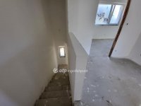 Eladó családi ház, Balatonföldváron 108 M Ft, 4 szobás