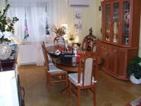 Eladó családi ház, Esztergomban 134.9 M Ft, 5 szobás