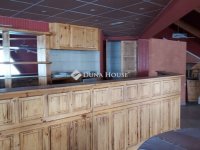 Eladó üzlethelyiség, Cserkeszőlőn, Beton úton 145.2 M Ft