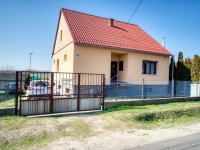 Eladó családi ház, Inárcson 89.9 M Ft, 2 szobás