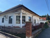 Eladó családi ház, Pécsett 159 M Ft, 5 szobás