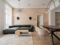 Eladó téglalakás, VI. kerületben 159 M Ft, 3 szobás