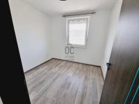 Eladó családi ház, Kerepesen 119.9 M Ft, 5 szobás