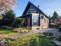 Eladó családi ház, Áporkán 124.9 M Ft, 3 szobás