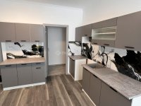 Eladó családi ház, Hódmezővásárhelyen 63 M Ft, 3 szobás