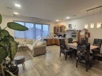 Eladó családi ház, Mogyoródon 158.499 M Ft, 6 szobás