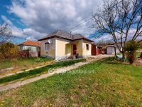 Eladó családi ház, Emődön 13.89 M Ft, 2 szobás