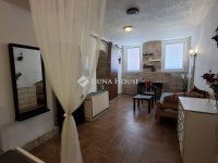 Eladó üzlethelyiség, III. kerületben 59 M Ft, 2 szobás