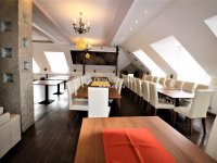 Eladó üzlethelyiség, XI. kerületben 245 M Ft