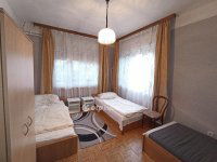 Eladó családi ház, Jászapátiban 34.9 M Ft, 5 szobás