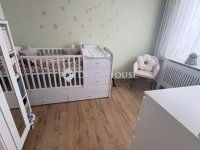 Eladó panellakás, Kecskeméten 49.8 M Ft, 3 szobás