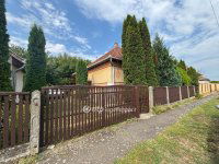 Eladó családi ház, Dombrádon 13 M Ft, 2 szobás