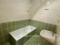 Eladó téglalakás, Pápán 37.5 M Ft, 2 szobás