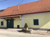 Eladó családi ház, Móron 15.9 M Ft, 1 szobás