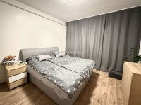 Eladó panellakás, Pécsett 48.9 M Ft, 4 szobás